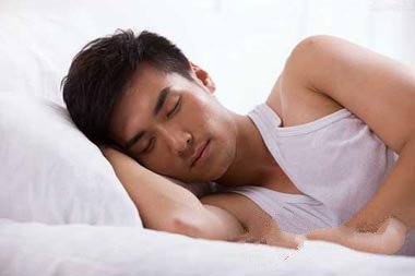 男人要重视睡姿　三种睡姿影响男人性功能