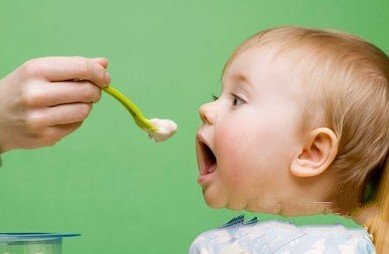 婴幼儿饮食要谨慎 有些食物不适宜