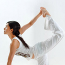 如何最有效瘦腰 三式简单瑜伽练出小蛮腰