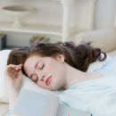五个小妙招让你睡得香 调整正确的睡眠姿势