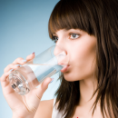 十个喝水习惯有效治病 咳嗽多喝热水