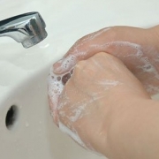用洗手液洗手好吗 六方法护肤更保健