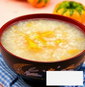 秋季养阴最宜食粥 九款<a href=http://www.duomehao.com target=_blank class=infotextkey>养生</a>粥最适合秋季食用