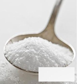 盐的美容功效及美容方法 细盐祛除痘痕